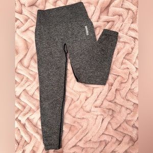 SOLD Gymshark Seamless Legging M